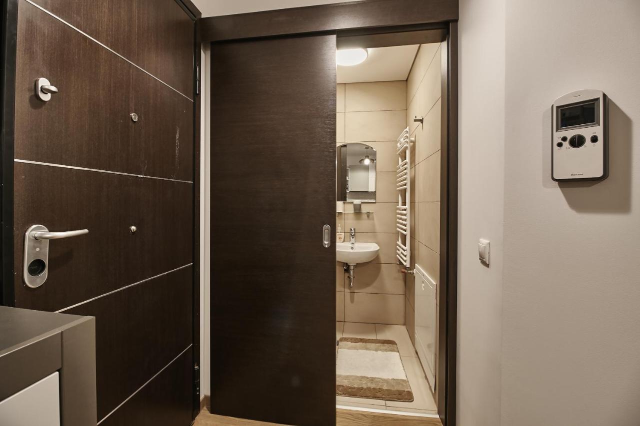 Platinum Rooms District 1 & 2 Букурещ Екстериор снимка